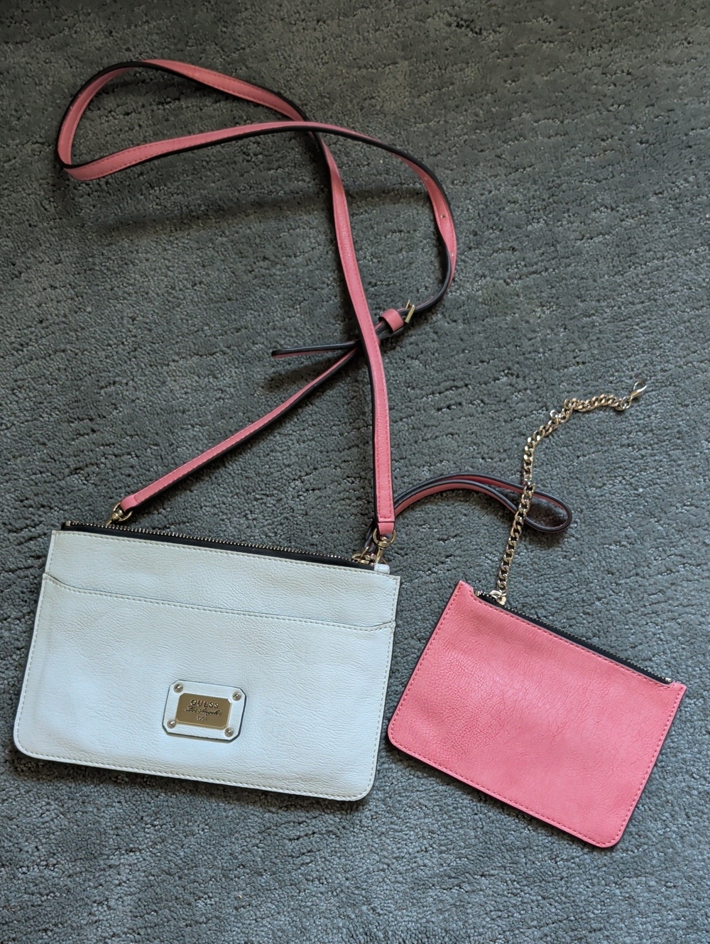 Guess Crossbody/Clutch